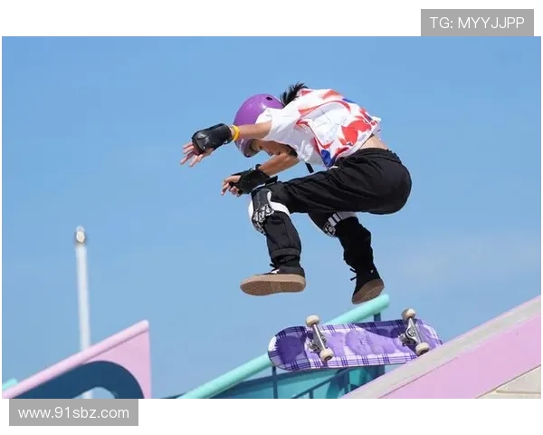 武汉滑板队在攀岩联赛中的默契配合与表现分析