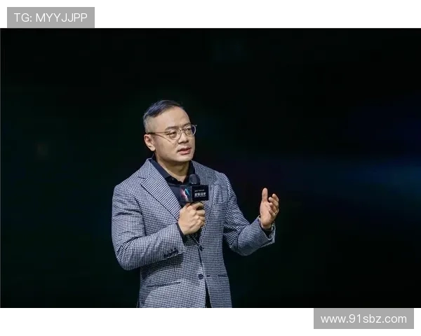 张帆的奋斗历程与成就探索：从平凡到卓越的成长之路